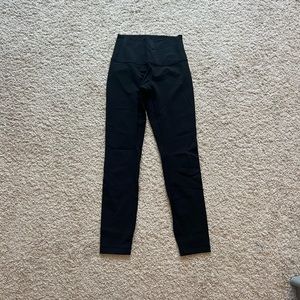 Lululemon 25inch Wunder Under Leggings